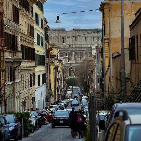 Colosseum Maison Rome Bagian luar foto