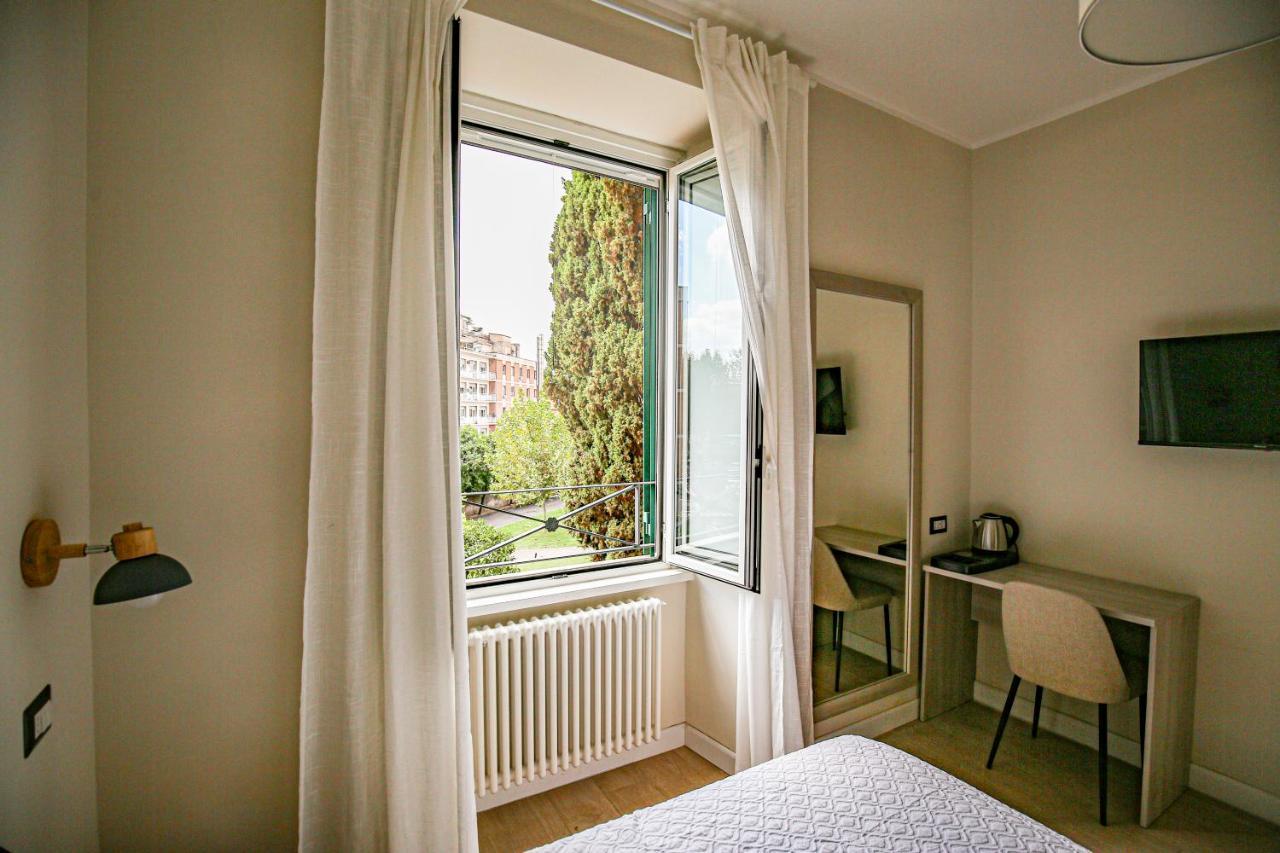 Colosseum Maison Rome Bagian luar foto